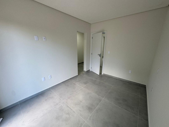 Imagem Casa com 3 Quartos à Venda, 123 m² em São João Do Rio Vermelho - Florianópolis Imagem Casa com 3 Quartos à Venda, 123 m² em São João Do Rio Vermelho - Florianópolis