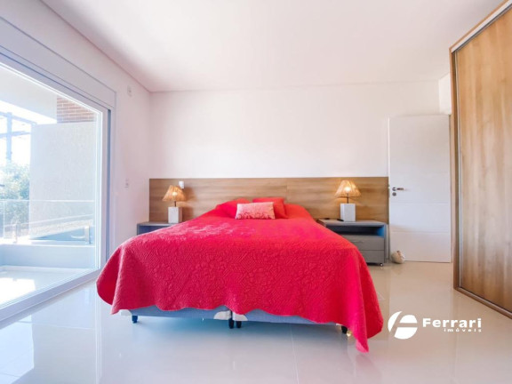 Imagem Casa de Condomínio com 5 Quartos à Venda, 380 m² em Centro - Xangri-lá Imagem Casa de Condomínio com 5 Quartos à Venda, 380 m² em Centro - Xangri-lá