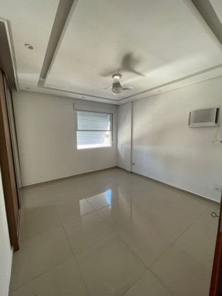 Imagem Apartamento com 2 Quartos à Venda, 78 m² em Embaré - Santos