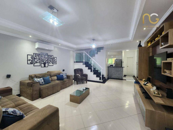 Sobrado com 3 Quartos à Venda, 121 m² em Balneário Pires - Praia Grande