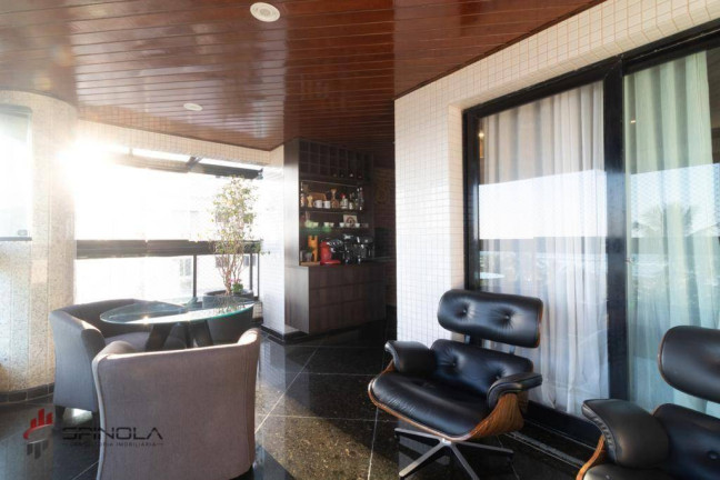 Imagem Apartamento com 4 Quartos à Venda, 220 m² em Canto Do Forte - Praia Grande