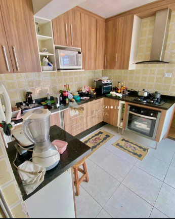 Imagem Casa com 4 Quartos à Venda, 196 m² em Chácara Agrindus - Taboão Da Serra Imagem Casa com 4 Quartos à Venda, 196 m² em Chácara Agrindus - Taboão Da Serra