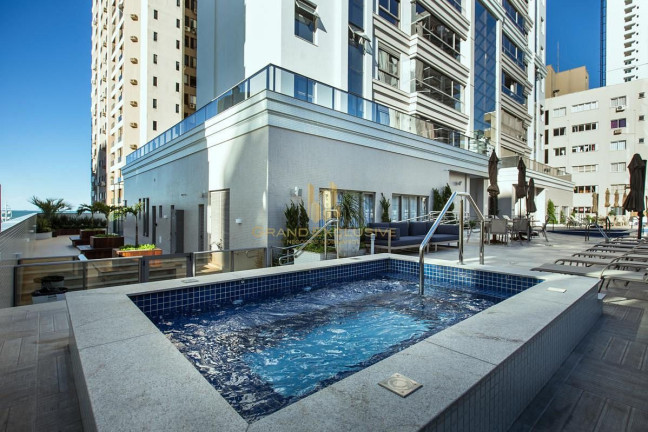 Imagem Apartamento com 3 Quartos à Venda, 399 m² em Centro - Balneário Camboriú Imagem Apartamento com 3 Quartos à Venda, 399 m² em Centro - Balneário Camboriú