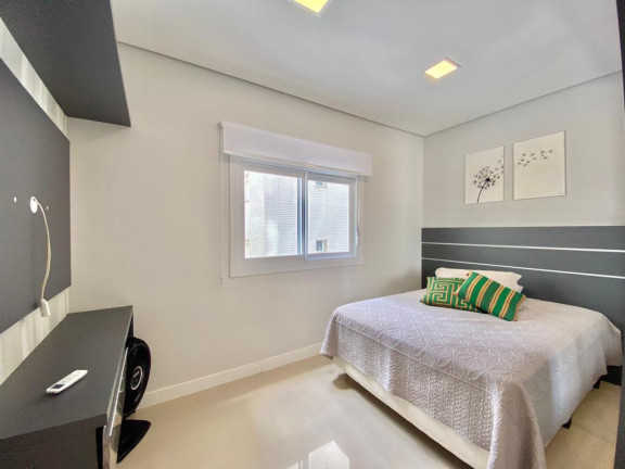 Imagem Apartamento com 2 Quartos à Venda,  em Navegantes - Capao Da Canoa