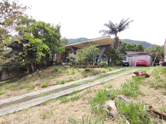 Imagem Casa com 2 Quartos à Venda, 243 m² em Araras - Teresópolis Imagem Casa com 2 Quartos à Venda, 243 m² em Araras - Teresópolis