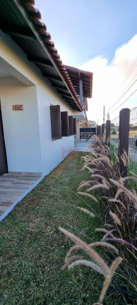 Imagem Sobrado com 4 Quartos à Venda,  em Capão Da Canoa