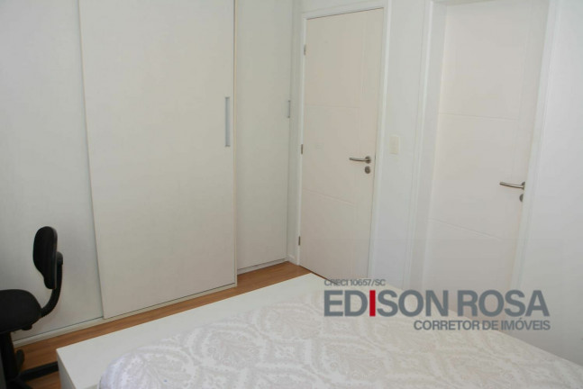 Imagem Apartamento com 2 Quartos à Venda, 68 m² em Coqueiros - Florianópolis
