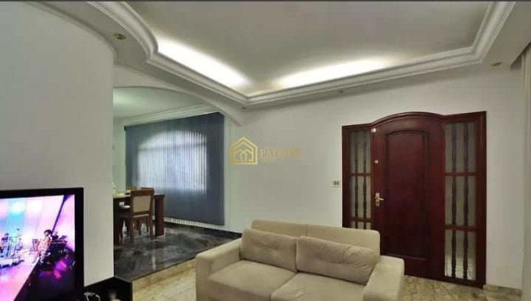 Casa com 4 Quartos à Venda, 300 m² em Utinga - Santo André