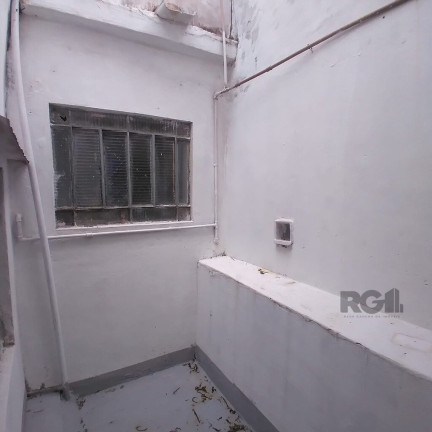 Imagem Casa com 8 Quartos à Venda, 300 m² em Cavalhada - Porto Alegre