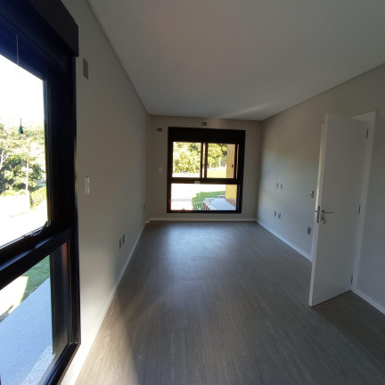Imagem Casa com 3 Quartos à Venda, 339 m² em Praia De Taquaras - Balneário Camboriú Imagem Casa com 3 Quartos à Venda, 339 m² em Praia De Taquaras - Balneário Camboriú