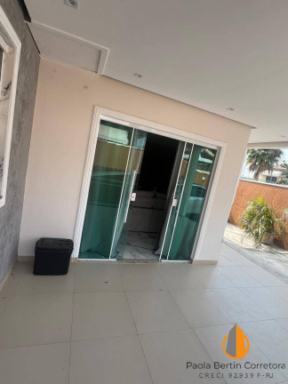 Imagem Casa com 3 Quartos à Venda, 350 m² em Itapeba - Maricá