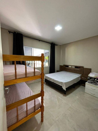 Imagem Chácara com 4 Quartos à Venda, 270 m² em Antonina Imagem Chácara com 4 Quartos à Venda, 270 m² em Antonina