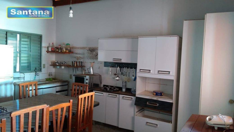 Imagem Casa com 3 Quartos à Venda, 160 m² em Mansões Das águas Quentes - Caldas Novas Imagem Casa com 3 Quartos à Venda, 160 m² em Mansões Das águas Quentes - Caldas Novas