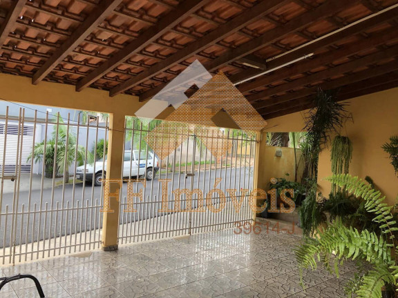 Casa com 4 Quartos à Venda, 275 m² em Parque Dos Timburis - São Carlos