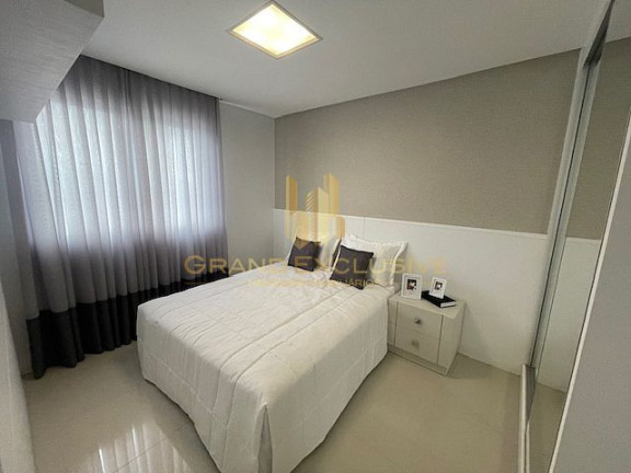 Imagem Apartamento com 3 Quartos à Venda, 135 m² em Centro - Balneário Camboriú Imagem Apartamento com 3 Quartos à Venda, 135 m² em Centro - Balneário Camboriú
