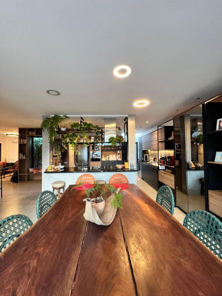 Imagem Casa de Condomínio com 3 Quartos à Venda, 228 m² em Centro - Uberlândia Imagem Casa de Condomínio com 3 Quartos à Venda, 228 m² em Centro - Uberlândia