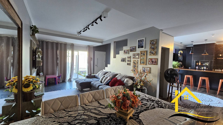 Imagem Casa com 2 Quartos à Venda, 312 m² em Costeira - Balneário Barra Do Sul Imagem Casa com 2 Quartos à Venda, 312 m² em Costeira - Balneário Barra Do Sul