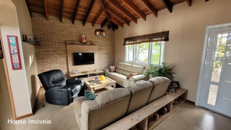 Imagem Casa com 2 Quartos à Venda, 850 m² em Residencial Dos Lagos - Itupeva