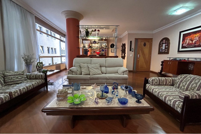 Apartamento com 3 Quartos à Venda, 145 m² em Santa Cecília - São Paulo