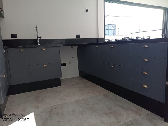 Sobrado com 5 Quartos à Venda, 280 m² em Bougainvillée Iv - Peruíbe