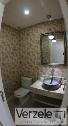 Apartamento com 4 Quartos para Alugar, 183 m² em Centro - Balneário Camboriú