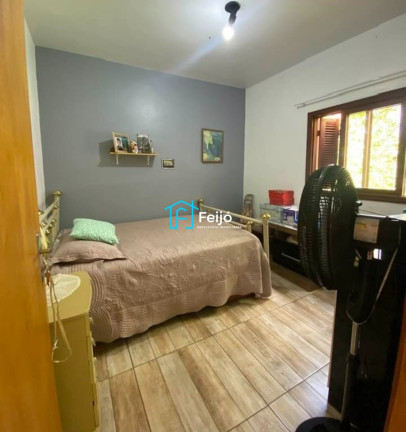 Imagem Casa com 4 Quartos à Venda, 300 m² em Restinga - Porto Alegre Imagem Casa com 4 Quartos à Venda, 300 m² em Restinga - Porto Alegre