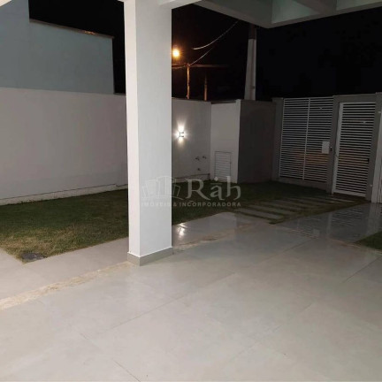 Sobrado com 3 Quartos à Venda, 137 m² em Universitário - Tijucas