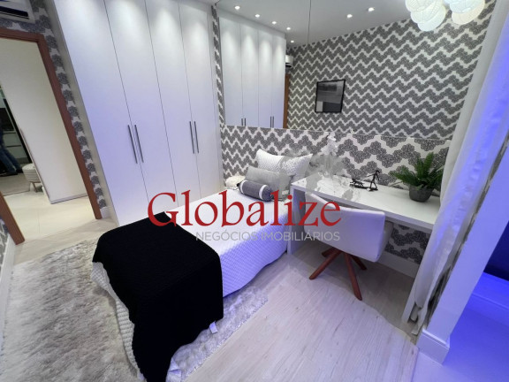 Imagem Imóvel com 2 Quartos à Venda, 73 m² em Gonzaga - Santos Imagem Imóvel com 2 Quartos à Venda, 73 m² em Gonzaga - Santos