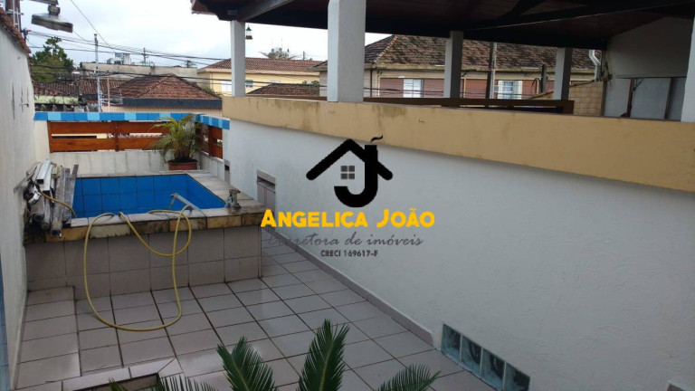 Imagem Casa com 3 Quartos à Venda, 178 m² em Vila Sao Jorge - São Vicente Imagem Casa com 3 Quartos à Venda, 178 m² em Vila Sao Jorge - São Vicente