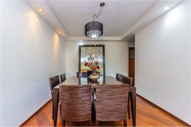 Imagem Apartamento com 3 Quartos à Venda, 151 m² em Vila Nova Conceição - São Paulo