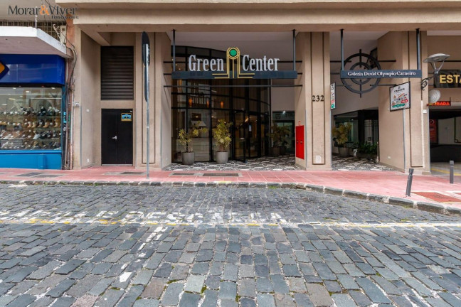Imagem Apartamento com 2 Quartos à Venda, 71 m² em Centro - Curitiba