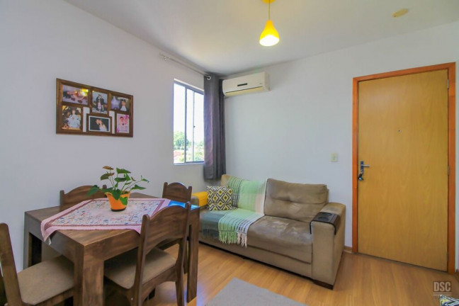 Imagem Imóvel com 2 Quartos à Venda, 38 m² em Restinga - Porto Alegre