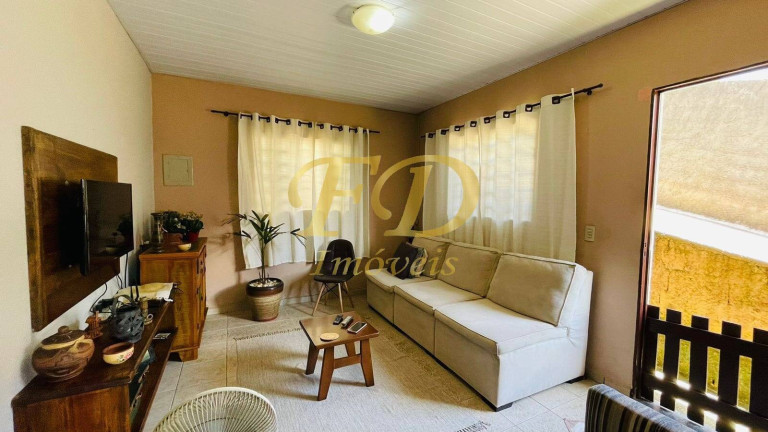 Imagem Casa com 3 Quartos à Venda, 350 m² em Terra Preta - Mairiporã Imagem Casa com 3 Quartos à Venda, 350 m² em Terra Preta - Mairiporã