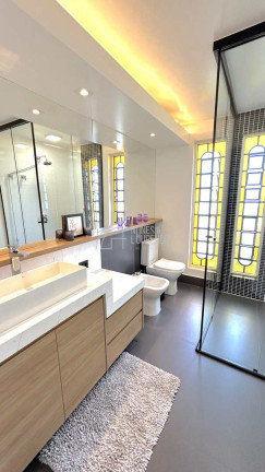 Imagem Casa com 5 Quartos à Venda, 792 m² em Marapé - Santos Imagem Casa com 5 Quartos à Venda, 792 m² em Marapé - Santos