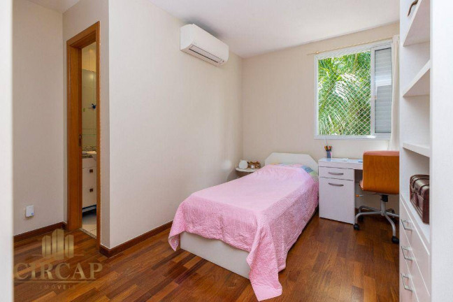 Imagem Apartamento com 3 Quartos à Venda, 188 m² em Itaim - São Paulo