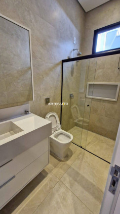 Imagem Casa de Condomínio com 3 Quartos à Venda, 260 m² em Distrito Industrial I