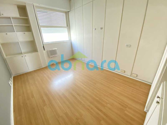 Imagem Apartamento com 4 Quartos à Venda, 350 m² em Copacabana - Rio De Janeiro Imagem Apartamento com 4 Quartos à Venda, 350 m² em Copacabana - Rio De Janeiro