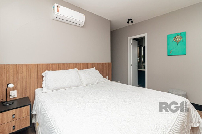 Imagem Apartamento com 3 Quartos à Venda, 76 m² em São João - Porto Alegre
