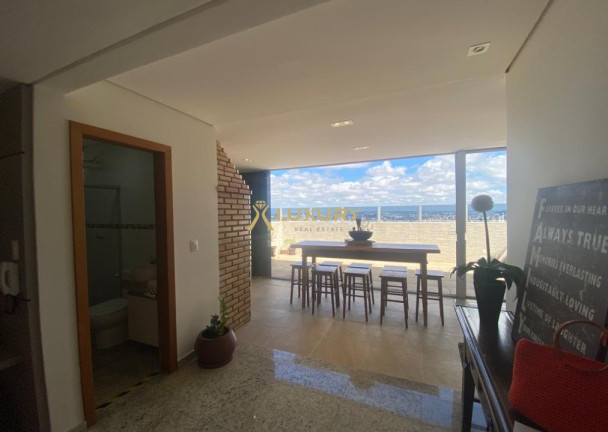 Imagem Imóvel com 4 Quartos à Venda, 190 m² em Gutierrez - Belo Horizonte