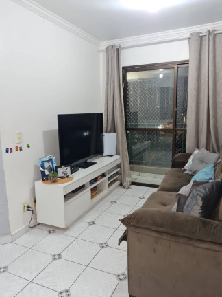 Apartamento com 2 Quartos à Venda,  em Vila Liviero - São Paulo