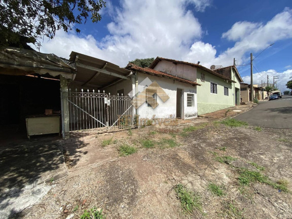 Casa à Venda, 456 m² em Jardim Brasil - São Carlos