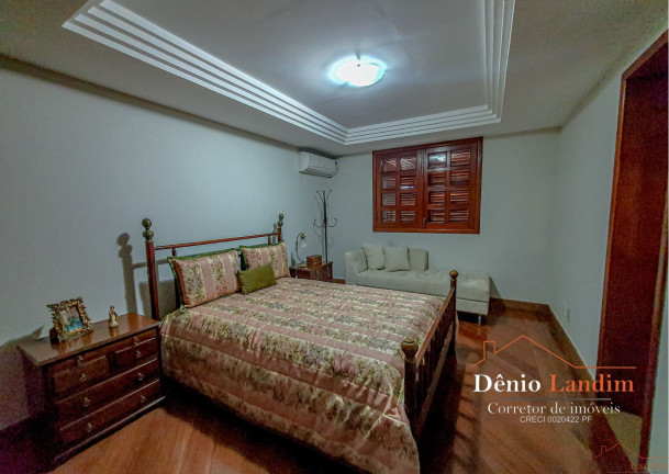 Imagem Casa com 4 Quartos à Venda, 550 m² em Ibituruna - Montes Claros