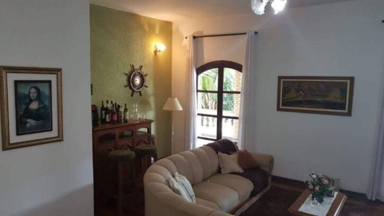 Imagem Casa com 8 Quartos à Venda, 440 m² em Alto Do Cardoso - Pindamonhangaba Imagem Casa com 8 Quartos à Venda, 440 m² em Alto Do Cardoso - Pindamonhangaba