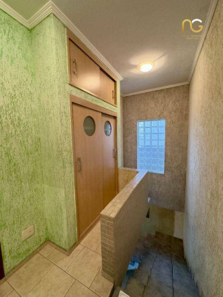 Imagem Imóvel com 4 Quartos à Venda, 238 m² em Tupi - Praia Grande Imagem Imóvel com 4 Quartos à Venda, 238 m² em Tupi - Praia Grande