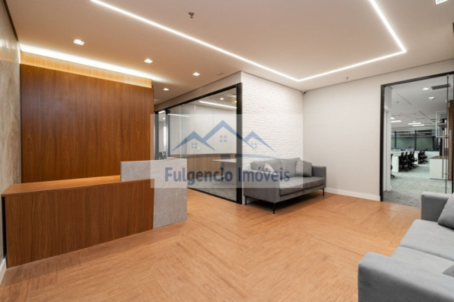 Imóvel Comercial para Alugar, 461 m² em Cidade Monções - São Paulo
