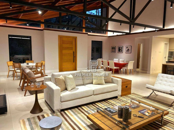 Imagem Casa com 5 Quartos à Venda, 497 m² em Comary - Teresópolis Imagem Casa com 5 Quartos à Venda, 497 m² em Comary - Teresópolis