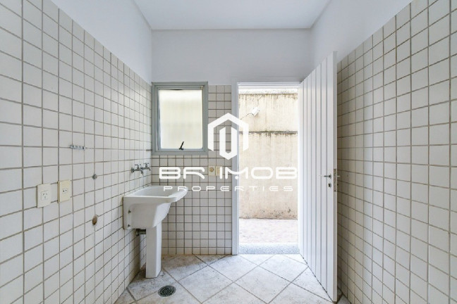 Imagem Casa com 4 Quartos à Venda, 231 m² em Vila Inah - São Paulo