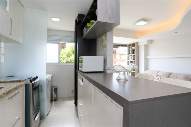 Imagem Apartamento com 2 Quartos à Venda, 69 m² em Jardim Lindóia - Porto Alegre