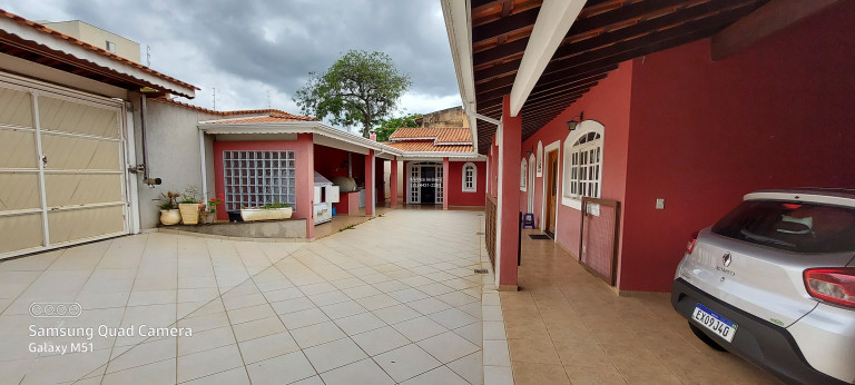 Imagem Imóvel com 3 Quartos à Venda,  em Eloy Chaves - Jundiaí
