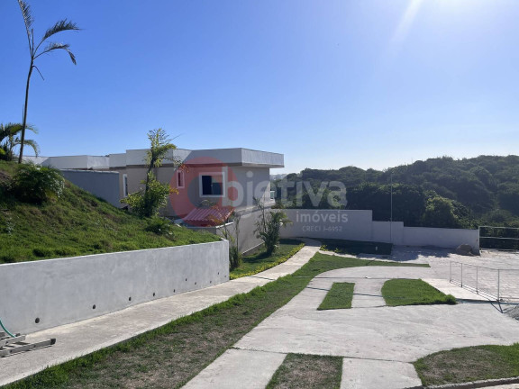 Imagem Casa com 2 Quartos à Venda, 73 m² em Cajueiro - Cabo Frio Imagem Casa com 2 Quartos à Venda, 73 m² em Cajueiro - Cabo Frio